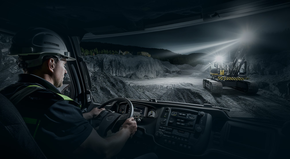 智能車載監(jiān)控技術如何實現(xiàn)礦用車安全高效管理？