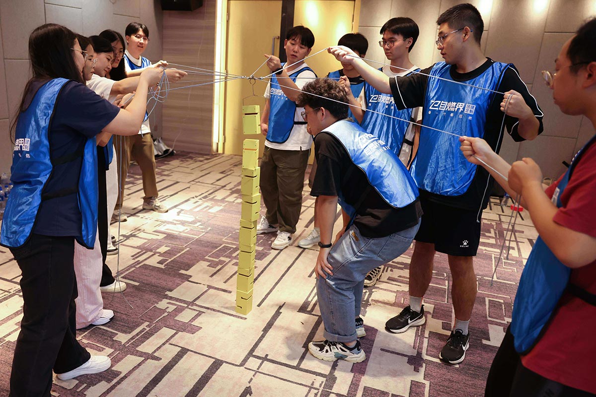 團(tuán)隊(duì)交流